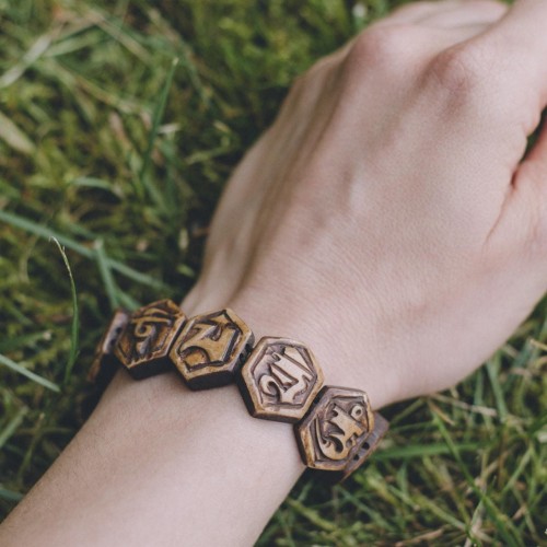 bransoletka buddyjska nepalska indyjska damska na sznurku etno boho kość yaka