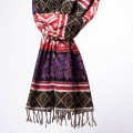 damski szal himalajski z wzorami etno i kwiatami fioletowy
