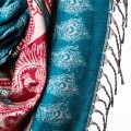 damski szal himalajski z wzorami etno w orientalnym stylu morski turkus
