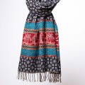 szal himalajski z wzorami etno czarny
