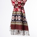 szal himalajski z Nepalu w graficzne wzory etno w orientalnym stylu boho czekoladowo - wiśniowy