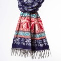 szal himalajski z nepalu z wzorami etno granatowy