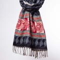 szal himalajski z Nepalu z wzorami etno w orientalnym stylu boho czarny