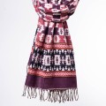 szal himalajski z graficznym wzorem etno wrzosowy