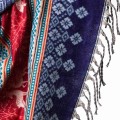 szal himalajski z wzorami etno i frędzlami granatowy
