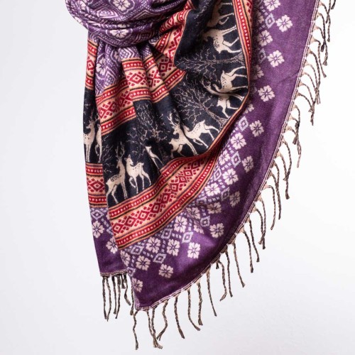 szal himalajski z wzorami etno w orientalnym stylu boho śliwkowy z frędzlami