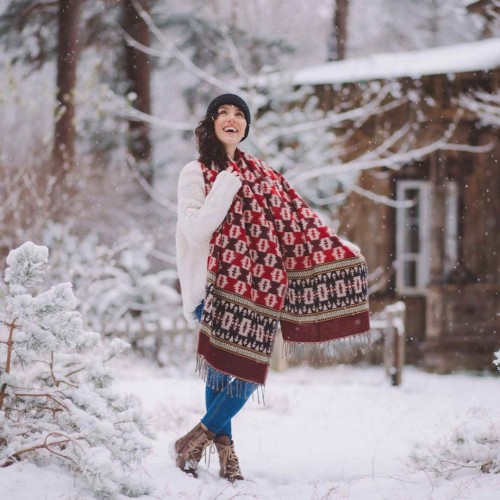 szal himalajski z wzorami etno boho wisniowy czekoladowy