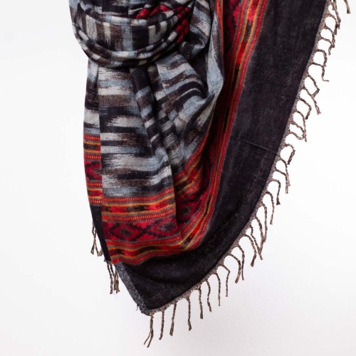 szal kocyk himalajski z wzorami etno boho czarny