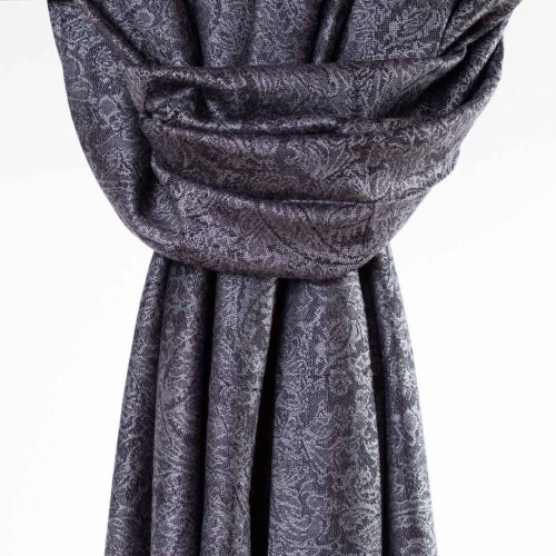 elegancki satynowy szal damski antracytowy srebrny grafitowy