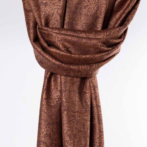 elegancki satynowy szal damski brazowy czekoladowy miedziany