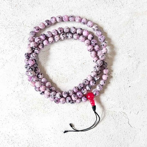 mala buddyjska do medytacji z jadeitu 108 koralikow