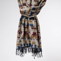 damski szal kocyk w kolorowe wzory etno boho z fredzlami khaki niebieski