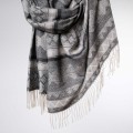 damski szal kaszmirowy z wzorami szary