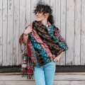 dlugi damski kolorowy czerwony turkusowy brazowy szal szalik we wzory na zimę na jesien