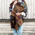 dlugi damski brazowy bursztynowy szal szalik we wzory boho na zime na jesien