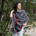 dlugi damski czarny szal szalik indyjski we wzory boho na jesien na zime