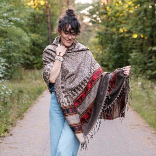 dlugi damski szal szalik indyjski chusta we wzory boho jesienny zimowy na zime na chlodne dni khaki oliwkowy