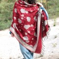 dlugi duzy czerwony jesienny damski szal szalik chusta we wzory na jesien na zime