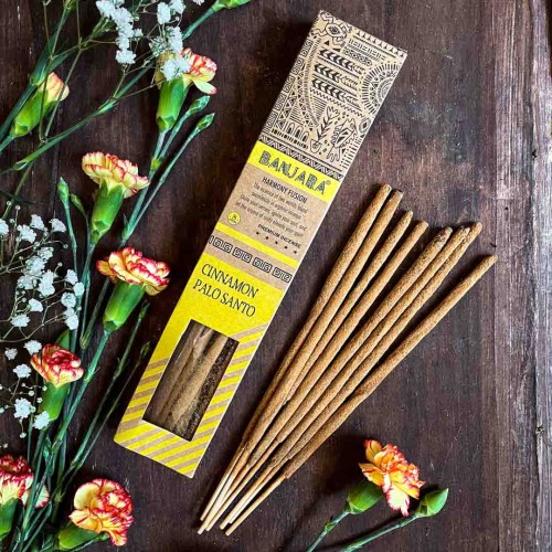 naturalne kadzidla kadzidelka botaniczne na patyczku palo santo cynamon do jogi medytacji  na stres